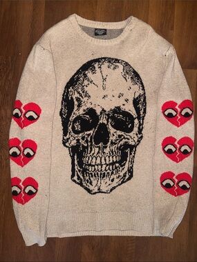 “RGSTR” Crewneck Beige Knit Sweater with Black Skull and Red Heart Sleeve Motifs